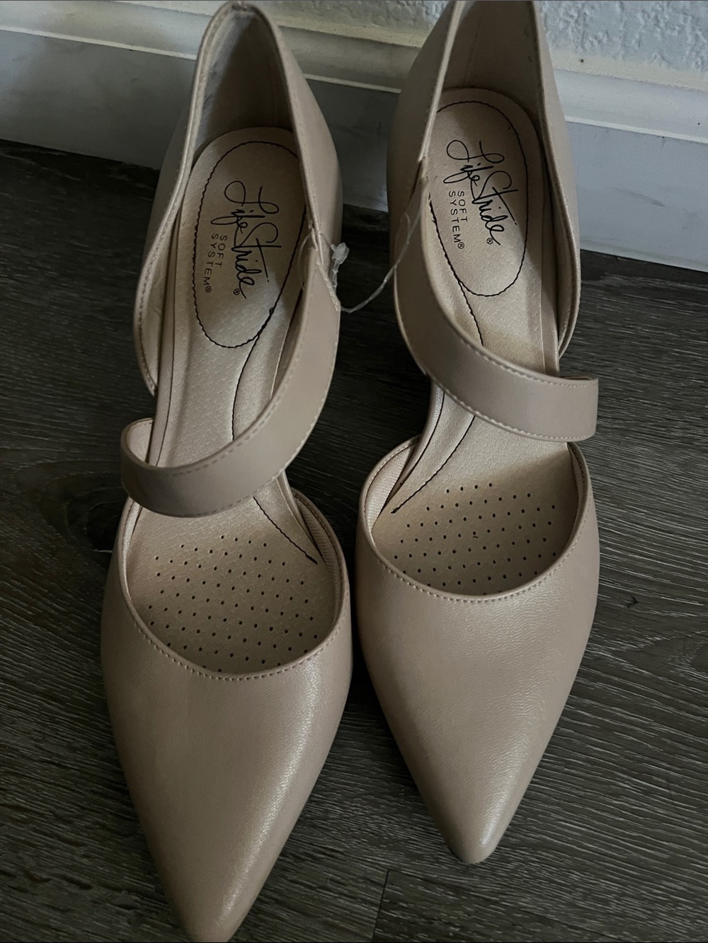 Life Stride Beige Pointed-Toe Mary Jane Heels